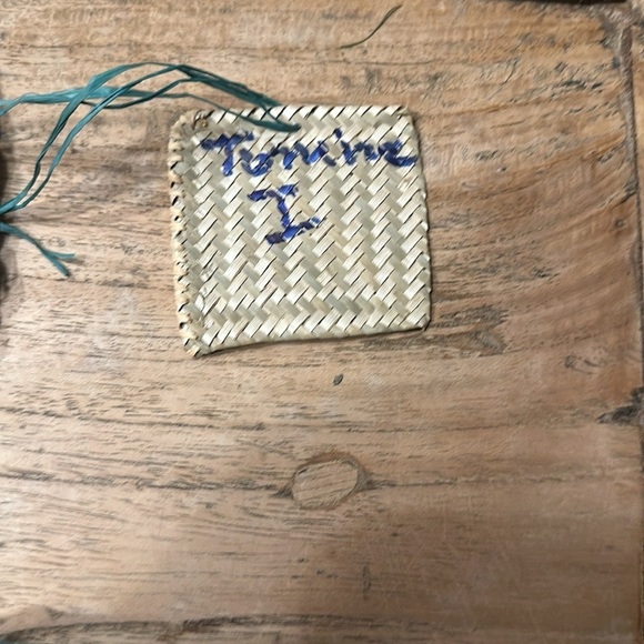 NWT Handmade Rattan Bag | Green & Red | Blessing Basket Fair Trade - Picture 9 of 10